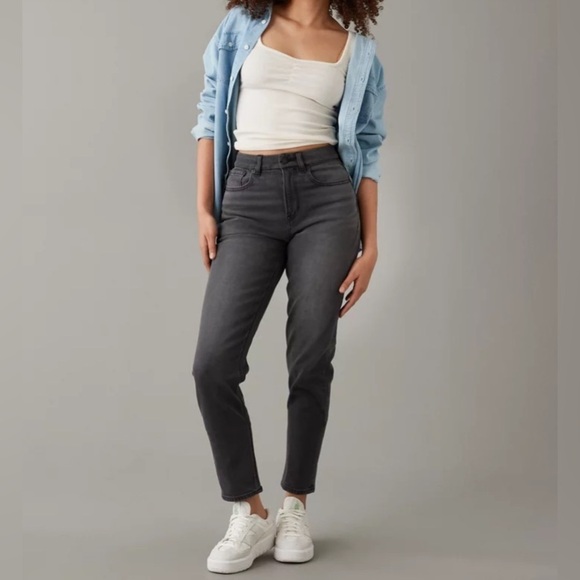 Women’s AMERICAN EAGLE Stretch curvy mom Jeans size 8 X-Long NWT - Picture 1 of 15